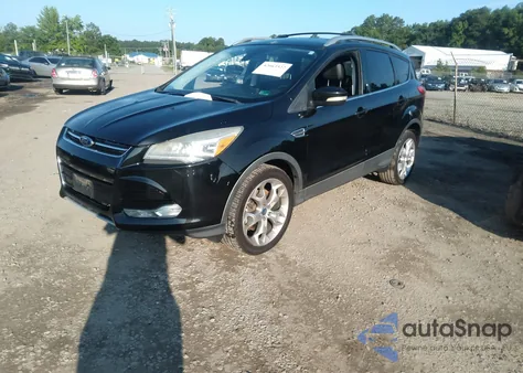 2013 Ford Escape Titanium z USA, uszkodzony, nr VIN 1FMCU9J96DUC20448